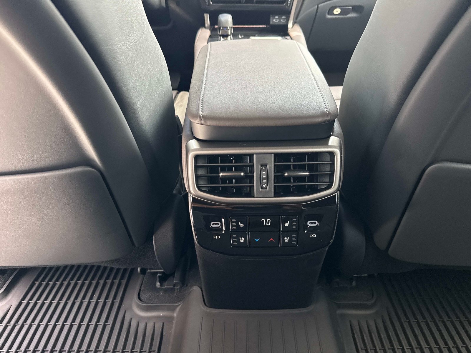 Used 2026 Lexus RX 350 AWD w/ Convenience Package image 17