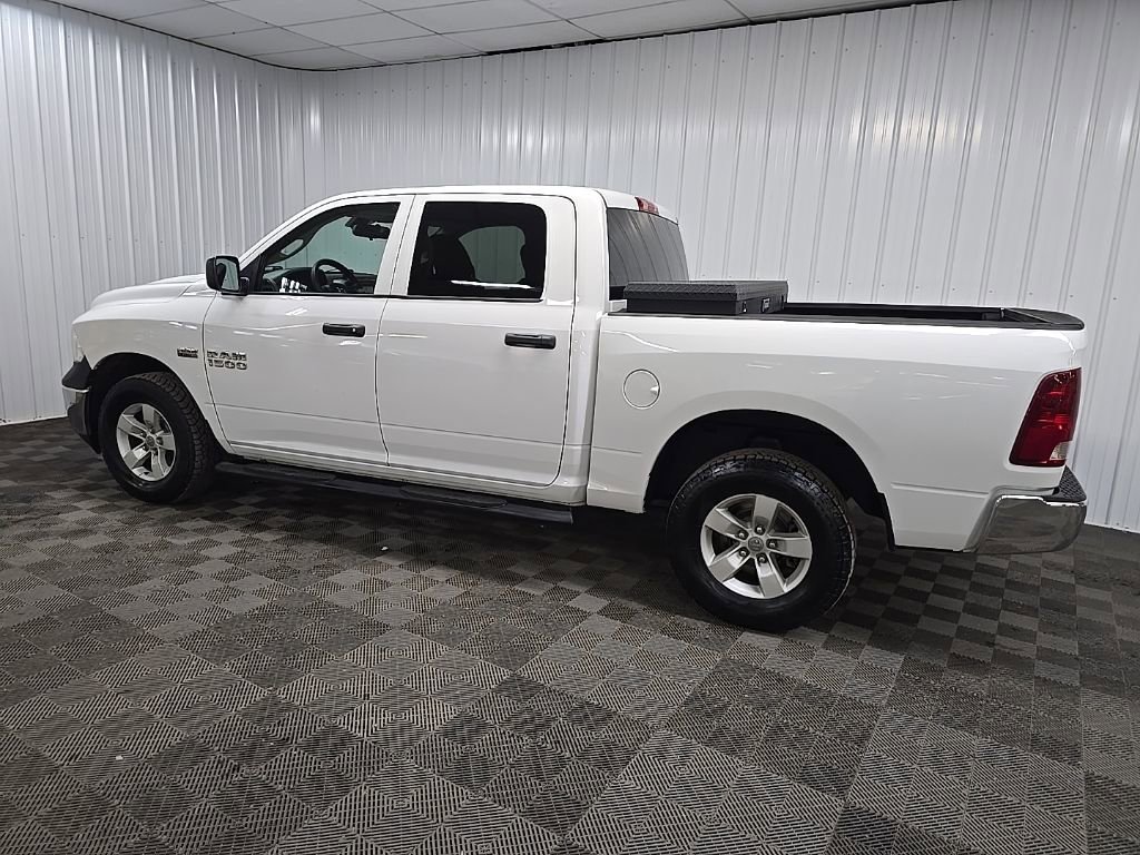 Used 2016 RAM 1500 Tradesman w/ Chrome Appearance Group AWD/4WD image 4