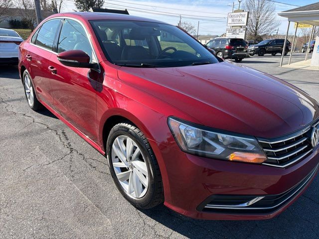 Used 2018 Volkswagen Passat 2.0T SE image 5