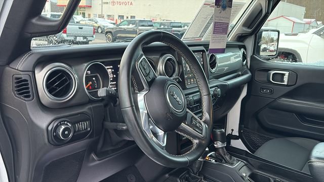 Used 2019 Jeep Wrangler Unlimited Sahara image 10