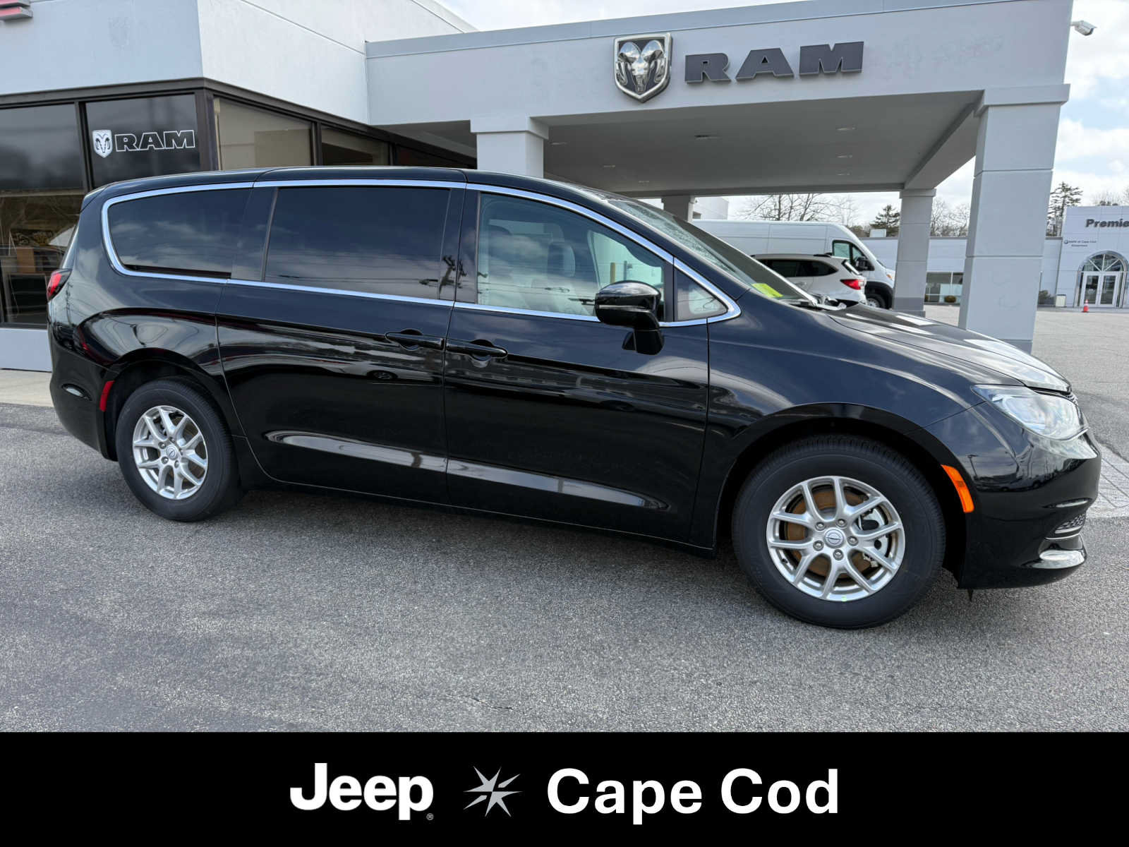 New 2026 Chrysler Voyager LX FWD image 1
