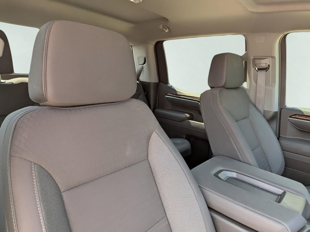 New 2025 GMC Sierra 1500 Elevation image 20