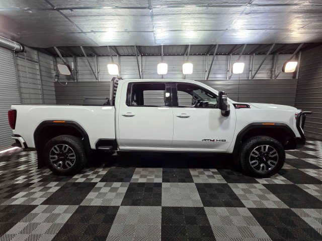 Used 2023 GMC Sierra 3500 AT4 w/ Gooseneck/5TH Wheel Package image 9