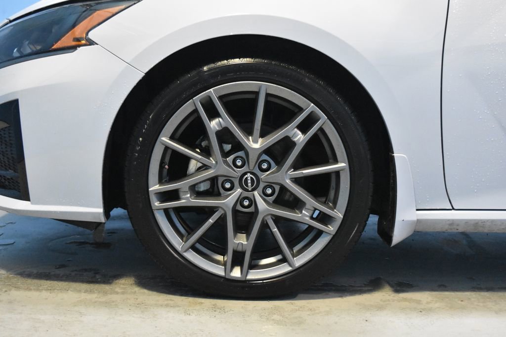 Certified 2024 Nissan Altima 2.0 SR image 22
