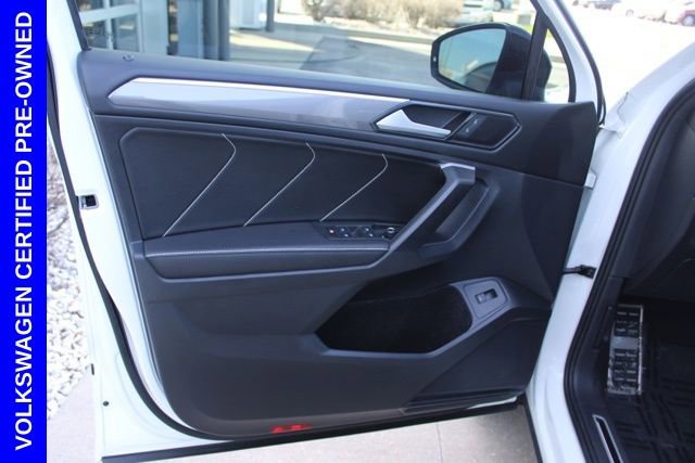 Used 2024 Volkswagen Tiguan SE R-Line image 19