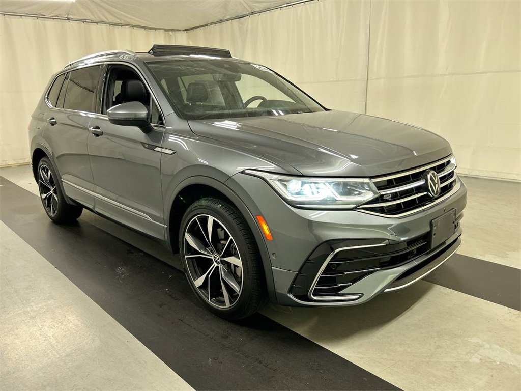Certified 2022 Volkswagen Tiguan SEL R-Line