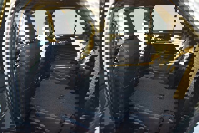 New 2026 Ford Explorer ST-Line w/ ST-Line Street Pack image 5