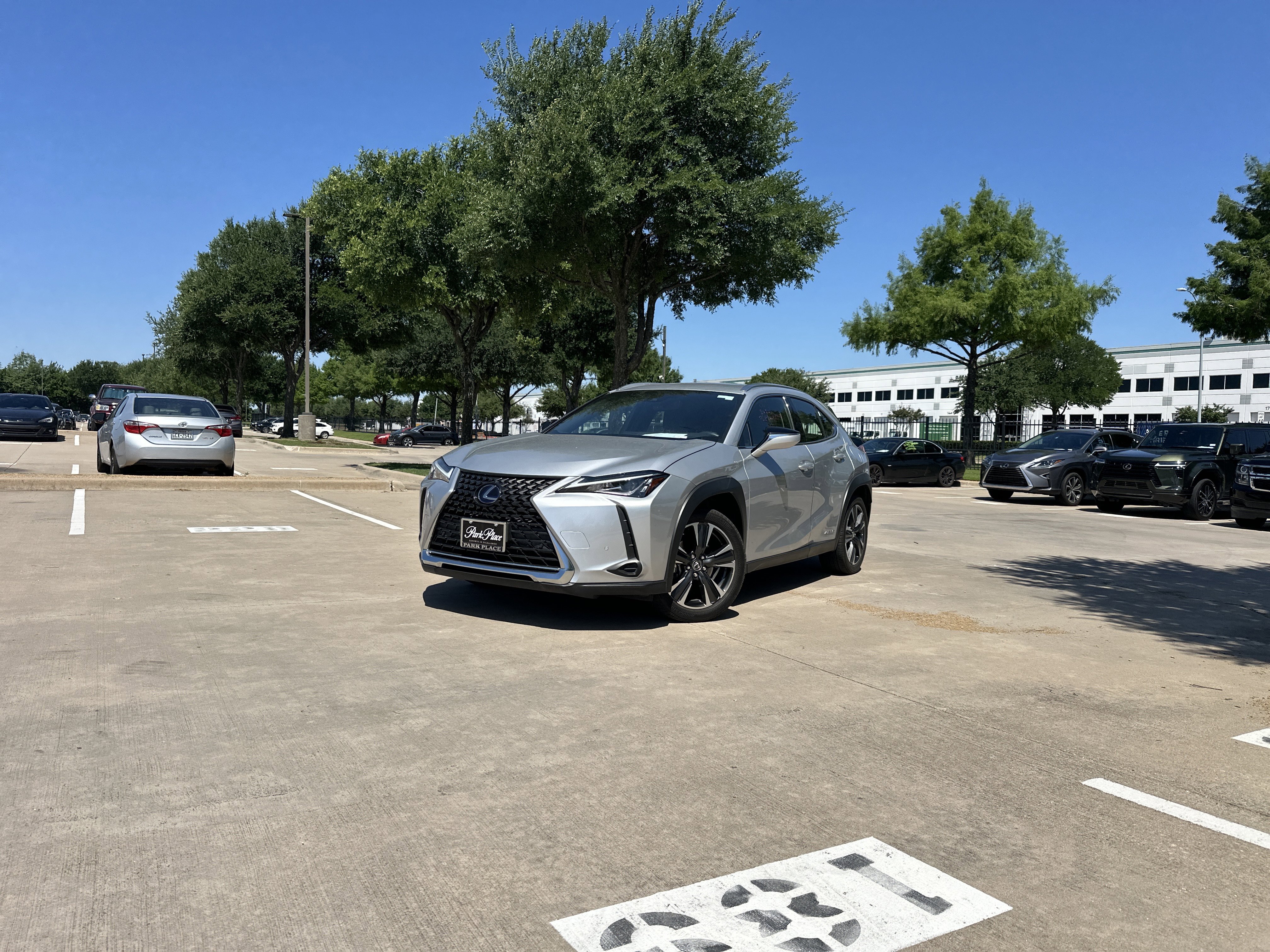 Used 2020 Lexus UX 250h w/ Premium Package AWD/4WD image 1