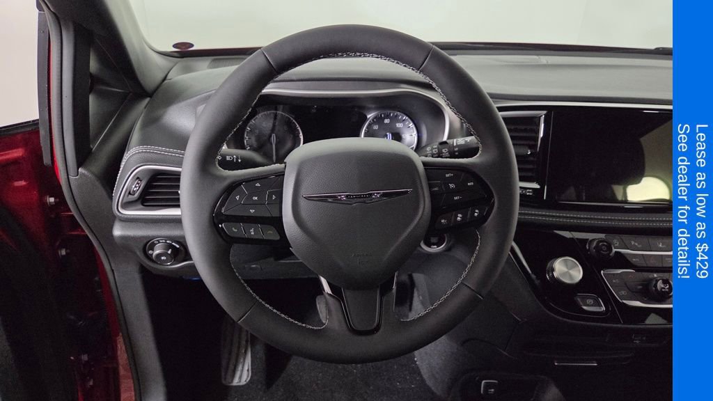 New 2026 Chrysler Pacifica Select image 16