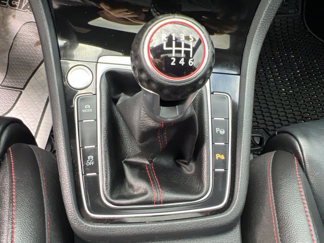 Used 2020 Volkswagen GTI Autobahn FWD image 30