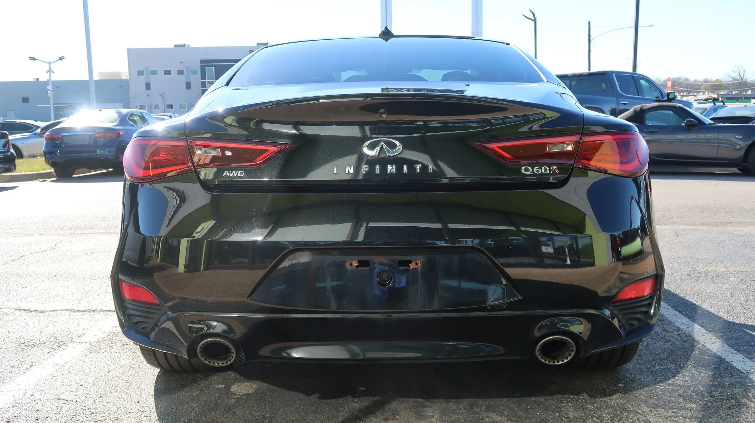 Used 2019 INFINITI Q60 Red Sport 400 w/ Cargo Package AWD/4WD image 9