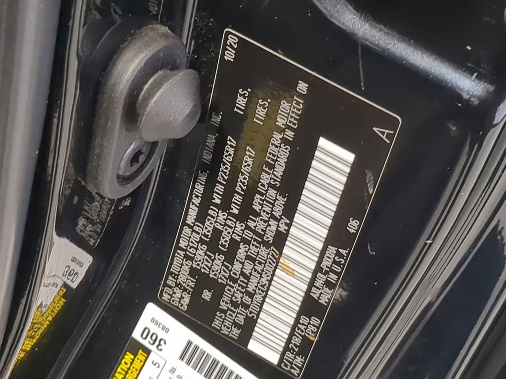 Used 2021 Toyota Sienna XLE FWD image 38