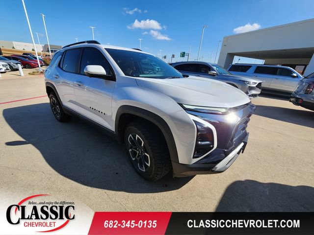 Used 2025 Chevrolet Equinox ACTIV w/ Safety and Technology Package AWD/4WD image 1