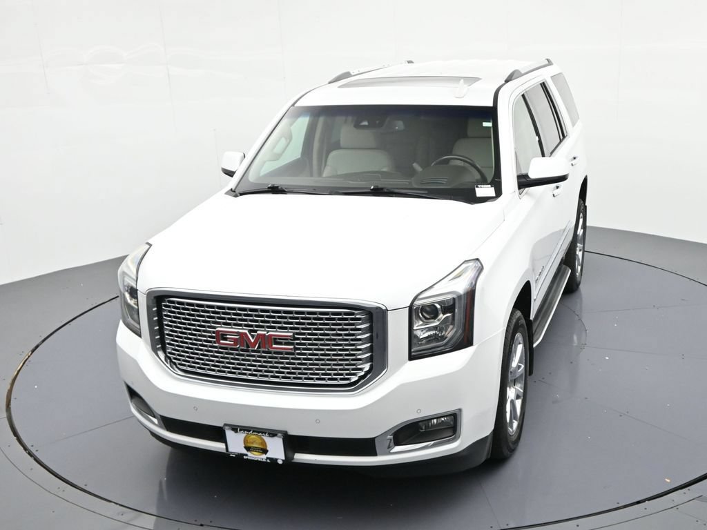 Used 2016 GMC Yukon Denali w/ Open Road Package AWD/4WD image 19