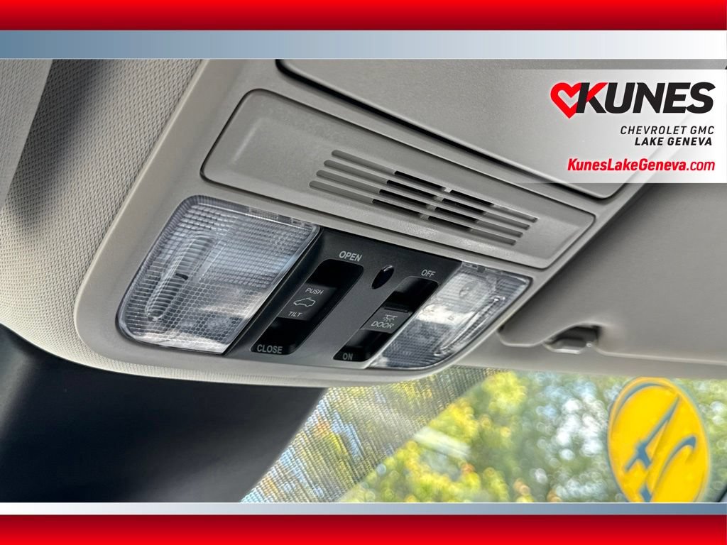 Used 2025 Honda Odyssey EX-L image 38