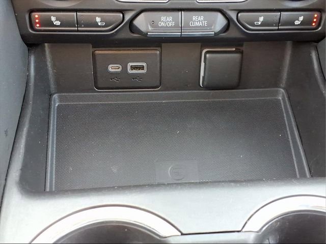 Used 2022 Chevrolet Tahoe LT w/ Luxury Package image 21