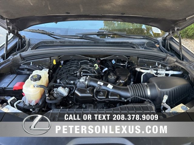 Used 2023 Jeep Grand Cherokee L Laredo image 9