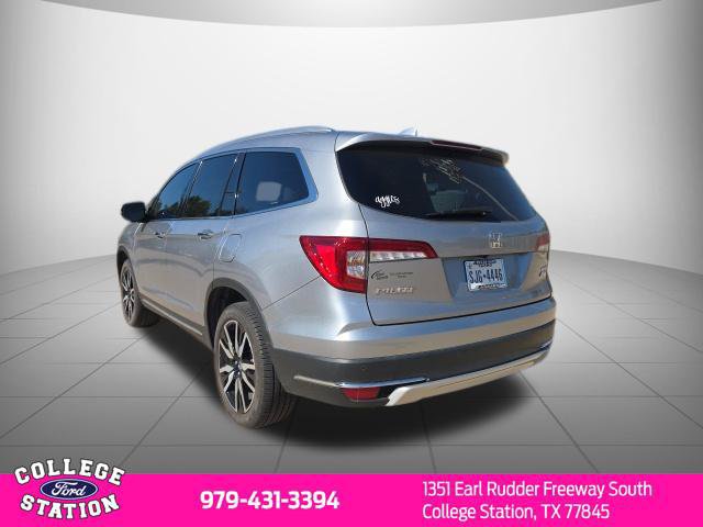Used 2021 Honda Pilot Touring image 3
