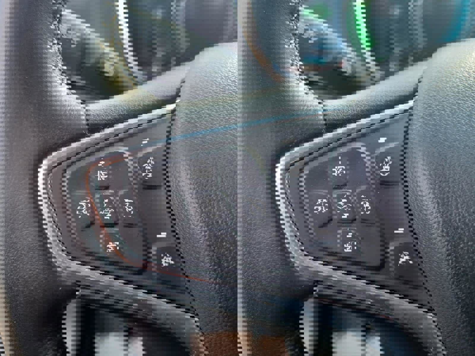 Used 2017 Chevrolet Volt Premier w/ Driver Confidence II Package image 14