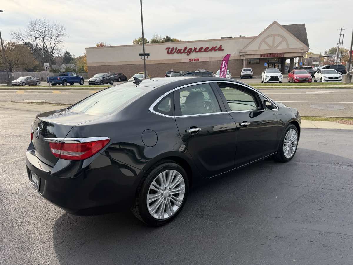 Used 2014 Buick Verano FWD image 5