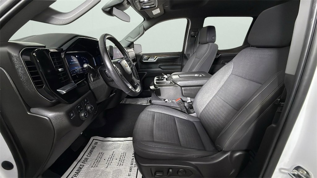 Used 2022 Chevrolet Silverado 1500 LT image 17