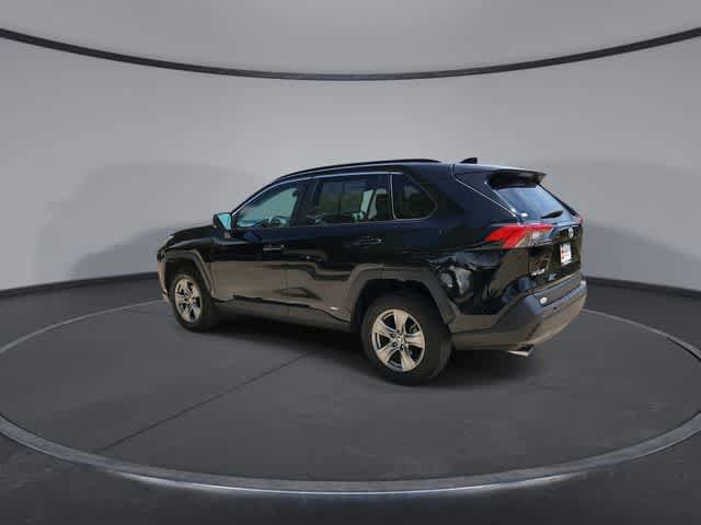 Certified 2024 Toyota RAV4 LE AWD/4WD image 6