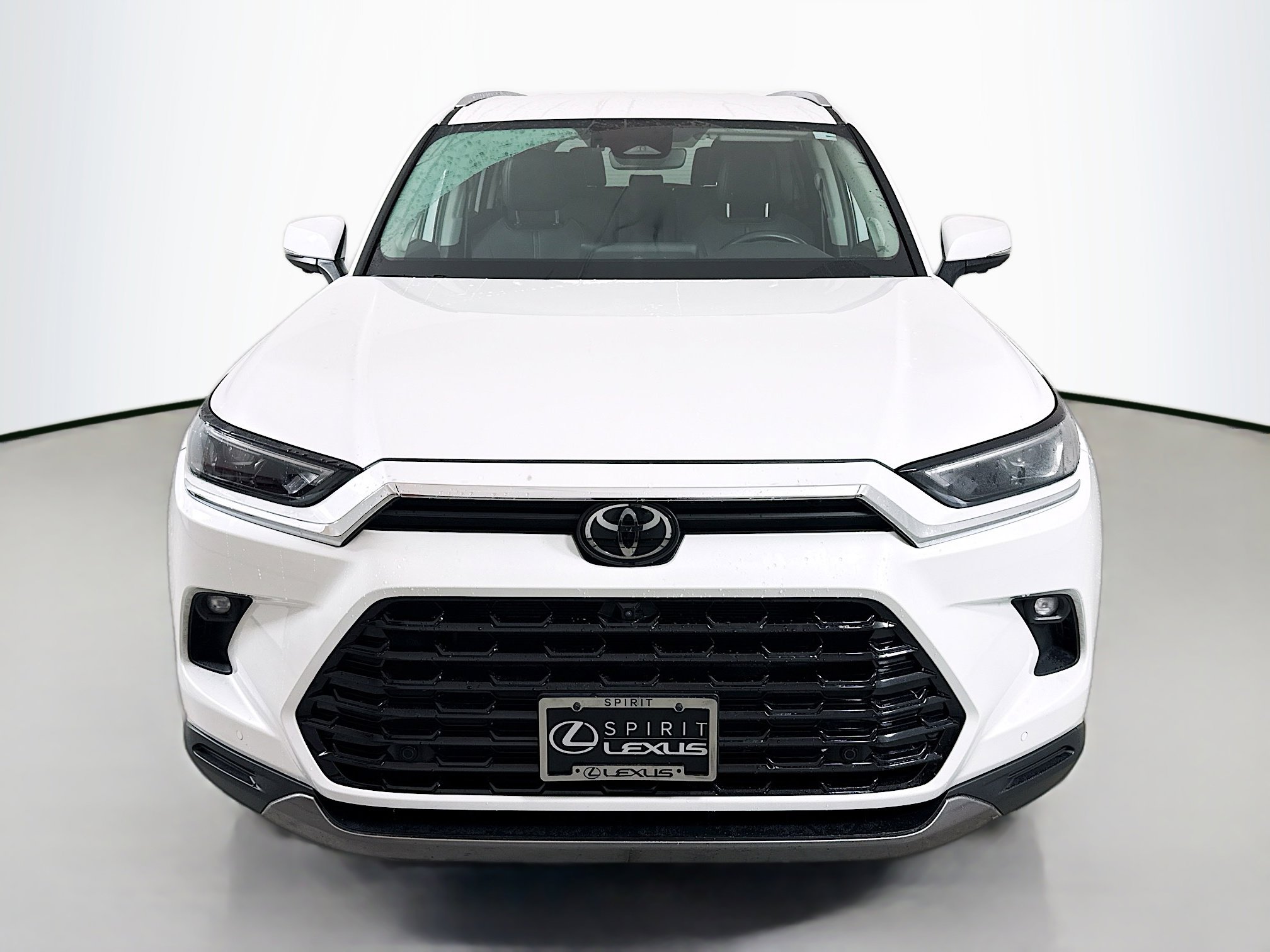 Used 2024 Toyota Grand Highlander Limited image 2