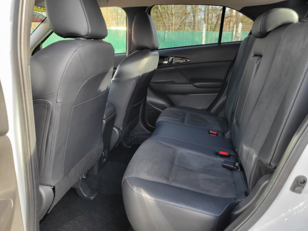 Used 2022 Mitsubishi Eclipse Cross SE image 14