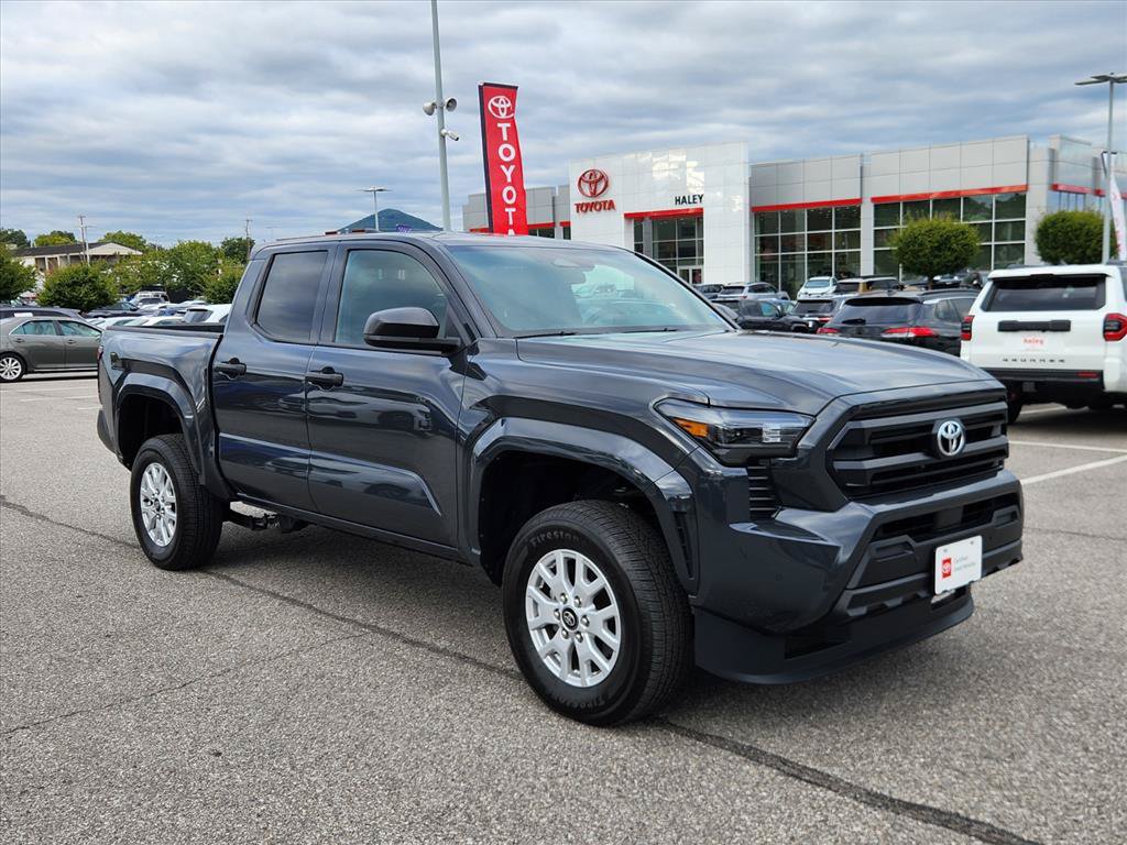 Certified 2025 Toyota Tacoma SR w/ SR Upgrade Package AWD/4WD image 2