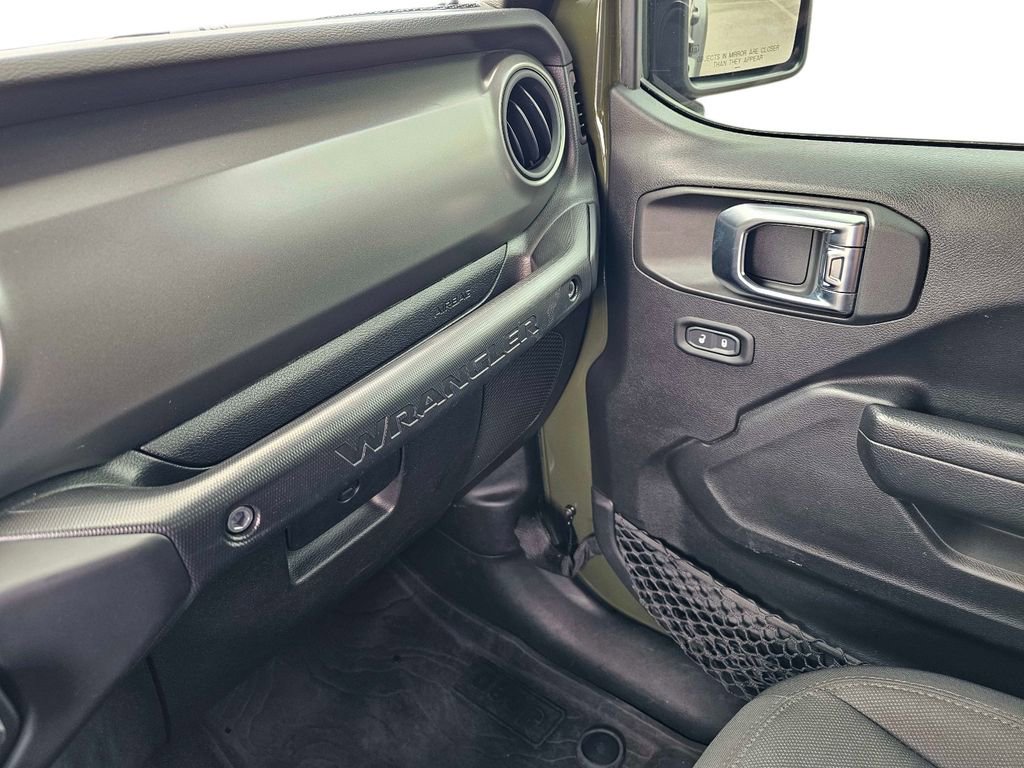 Used 2023 Jeep Wrangler Sport S image 26