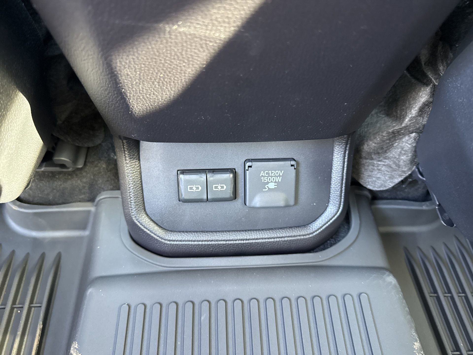 New 2026 Toyota Highlander Platinum image 30