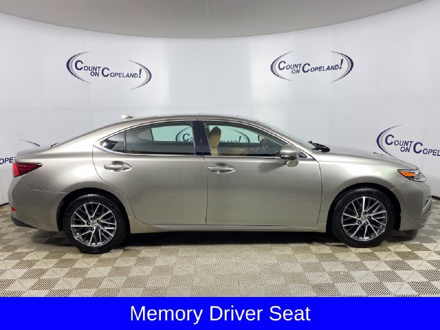 Used 2017 Lexus ES 350 w/ Navigation System Package FWD image 8