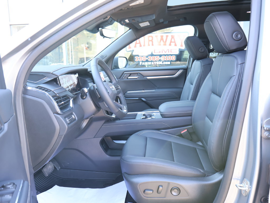New 2027 GMC Acadia Elevation w/ Black Edition AWD/4WD image 12