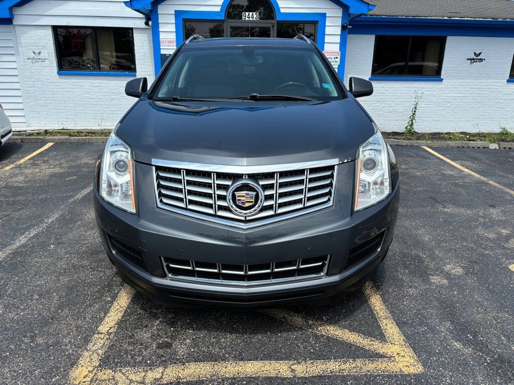 Used 2013 Cadillac SRX Luxury FWD image 2