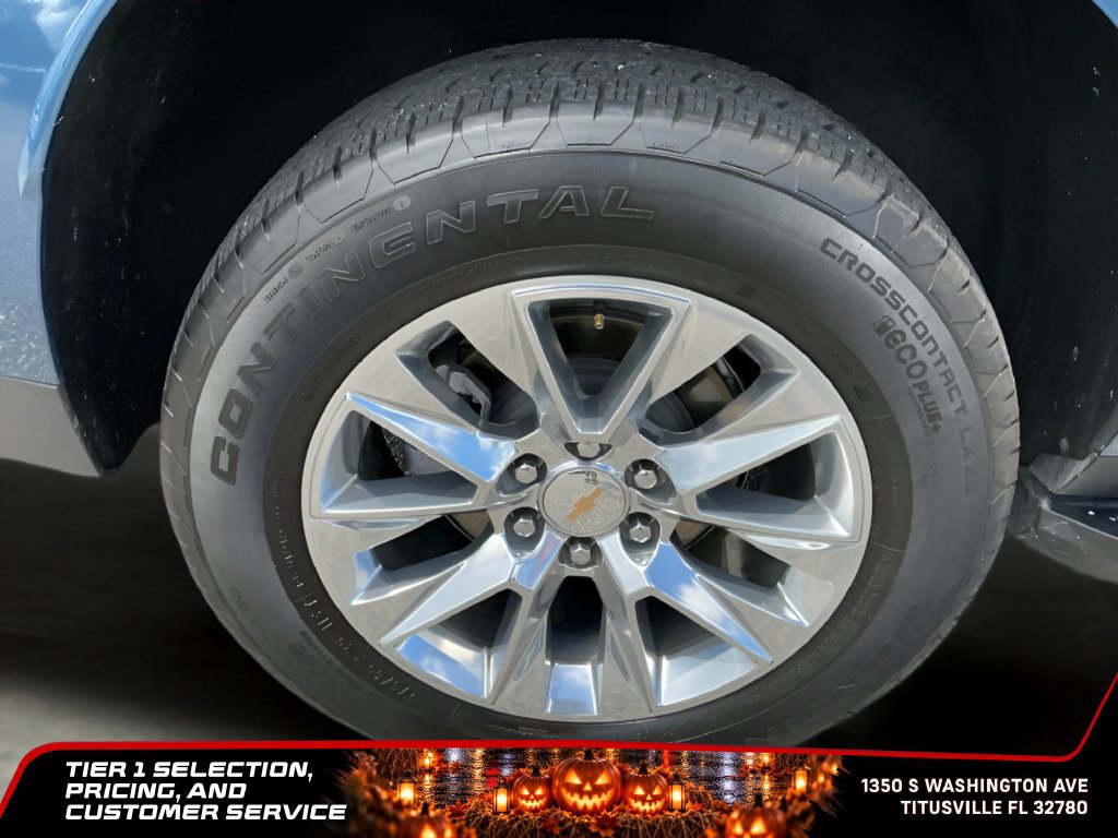 Used 2025 Chevrolet Suburban Premier RWD image 39