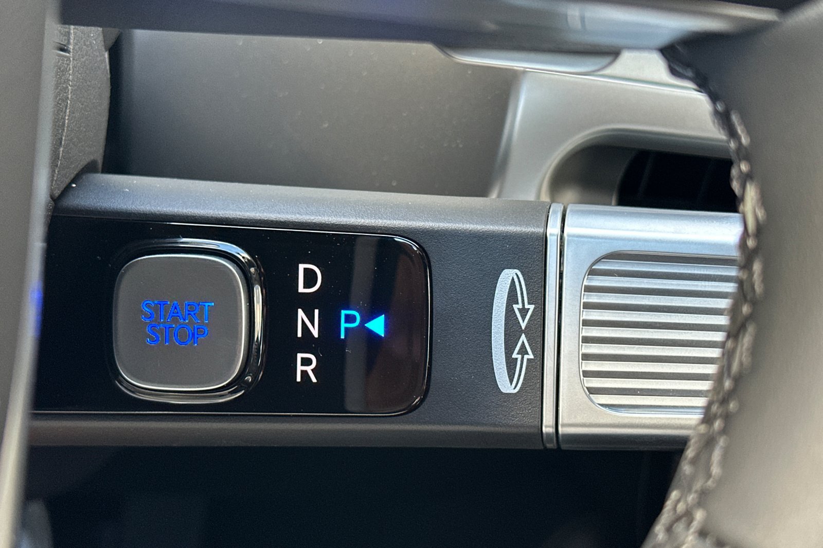 New 2026 Hyundai Ioniq 9 SE AWD/4WD image 22