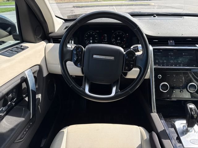 Used 2020 Land Rover Discovery Sport SE image 20