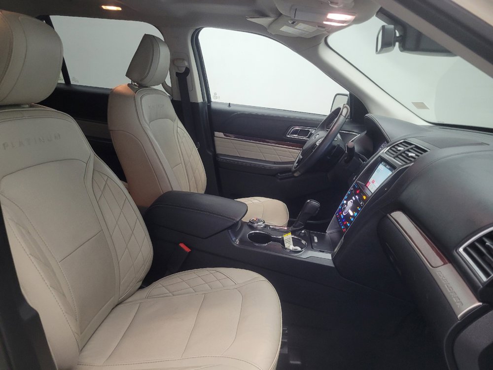 Used 2018 Ford Explorer Platinum AWD/4WD image 21