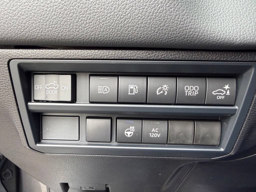 New 2026 Toyota Tundra Limited AWD/4WD image 22