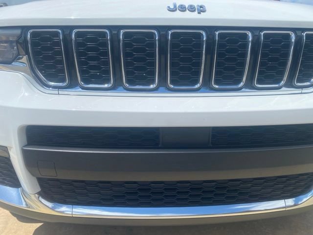 Used 2021 Jeep Grand Cherokee L Limited RWD image 22