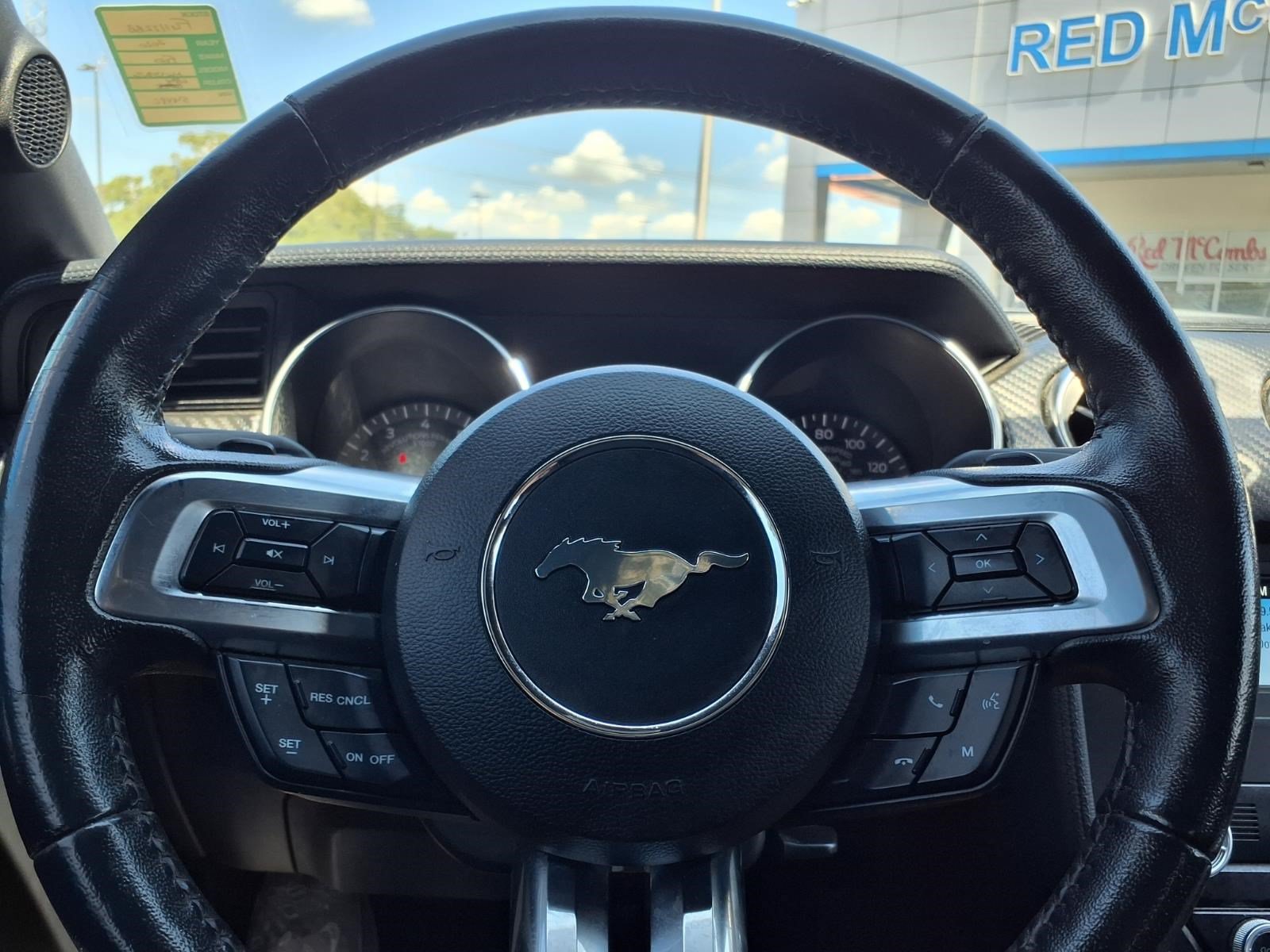 Certified 2020 Ford Mustang Coupe RWD image 24