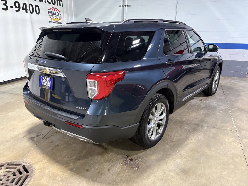 Certified 2023 Ford Explorer XLT w/ Equipment Group 202A image 6