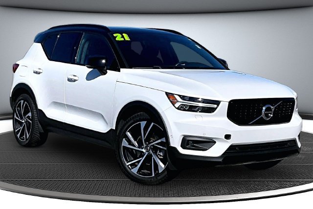 Used 2021 Volvo XC40 T5 R-Design w/ Advanced Package AWD/4WD image 3
