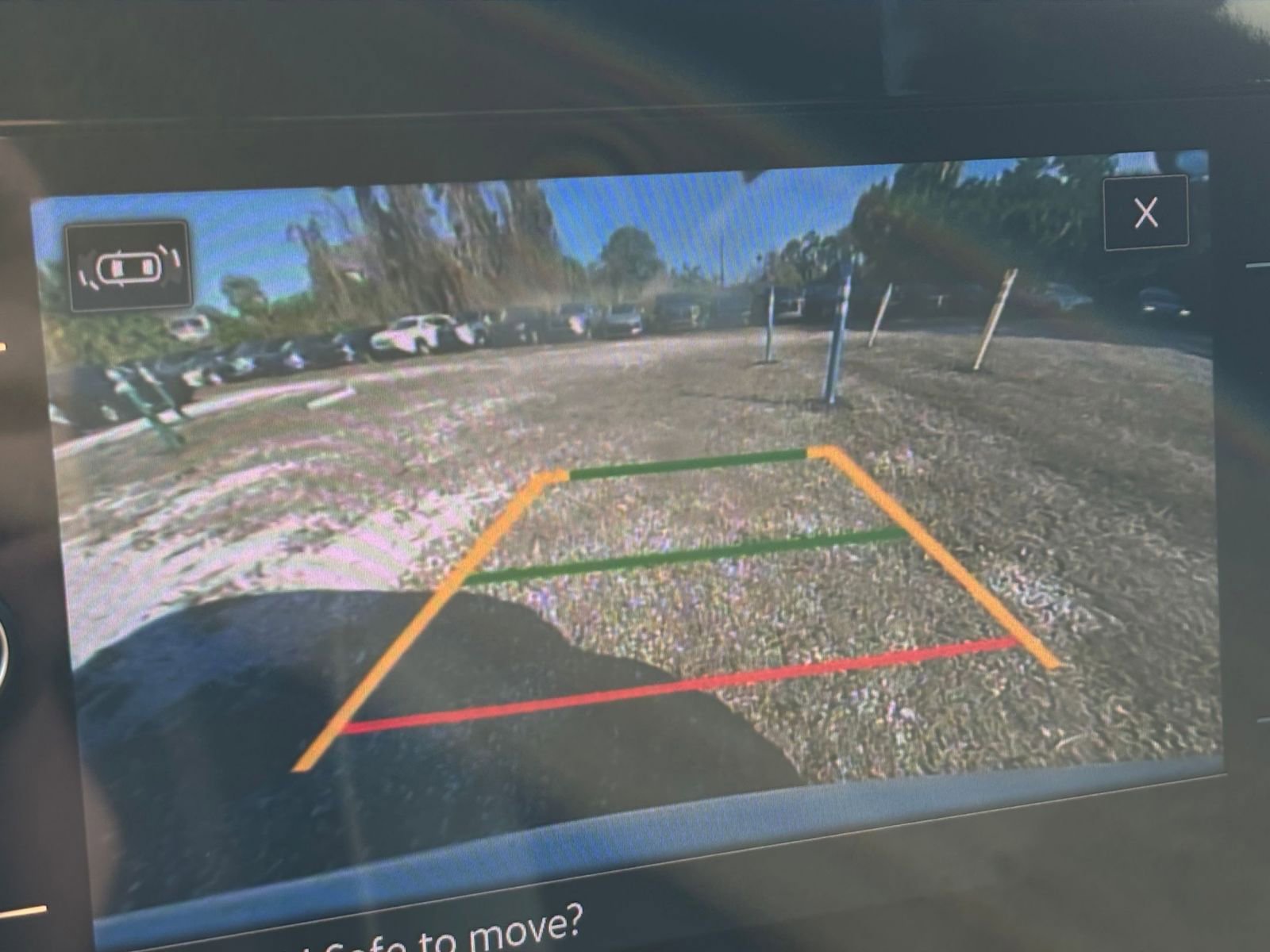 Used 2025 Volkswagen Taos SE image 17