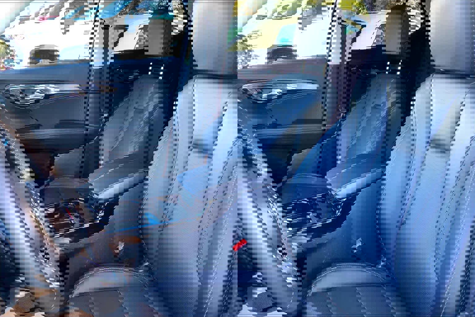 Certified 2025 Buick Envision Preferred image 8