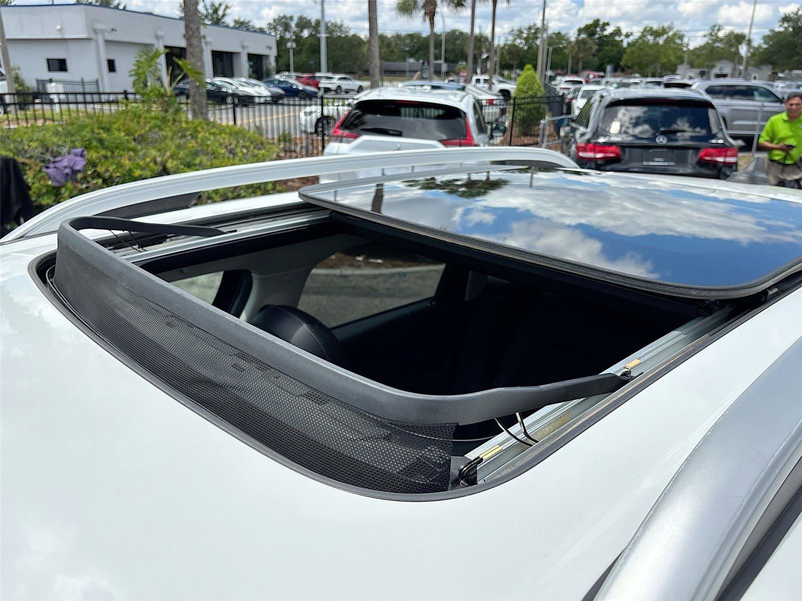 Used 2017 MINI Cooper Countryman FWD image 21