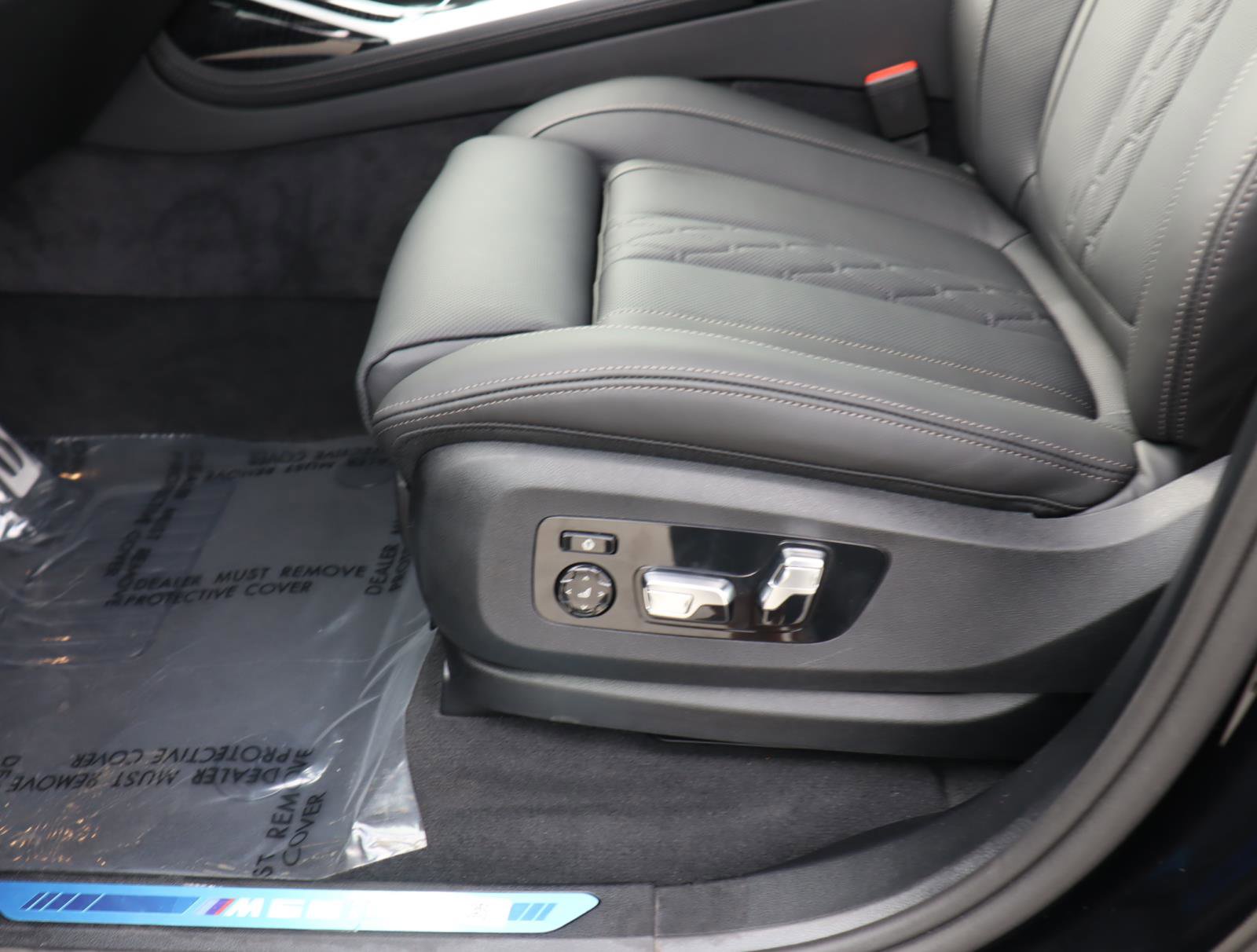 New 2026 BMW X7 M60i image 20