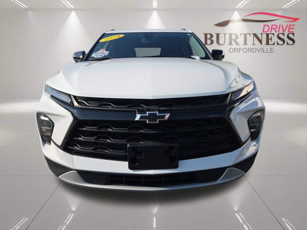Certified 2024 Chevrolet Blazer LT w/ Midnight/Sport Edition AWD/4WD image 3