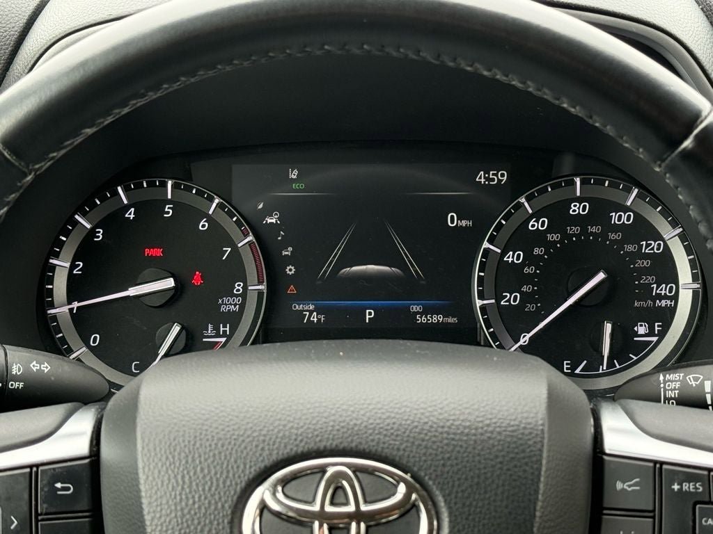 Used 2021 Toyota Highlander XLE image 22