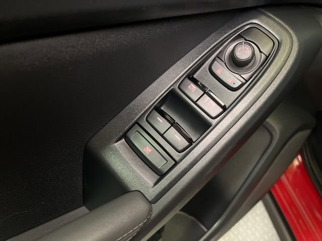 Used 2025 Subaru Crosstrek 2.0i Premium image 42